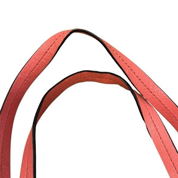 MICHAEL KORS Mae Large Reversible Tote Peach and Gold - Picture 10 of 12